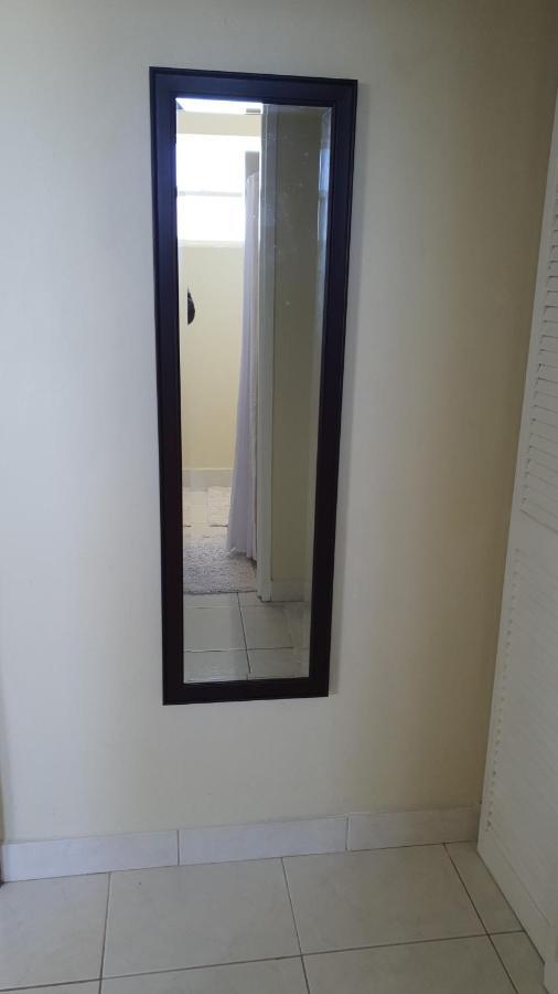 Hastings Towers 4D - Studio Apt Opp Beach Bridgetown Eksteriør bilde